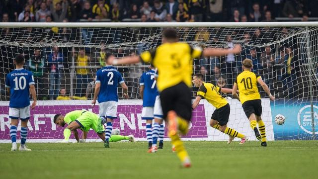 Highlights: Borussia Dortmund Vs. Schalke 04